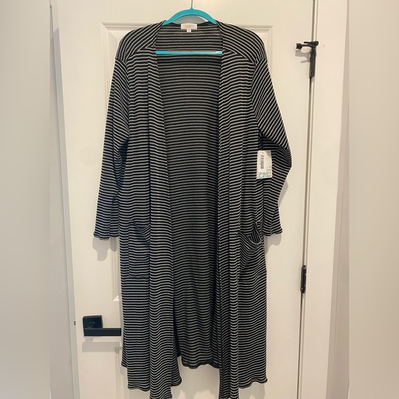 LuLaRoe Sweaters - NWT Lularoe 2x Ribbed Black and White Striped Sarah Duster Cardigan